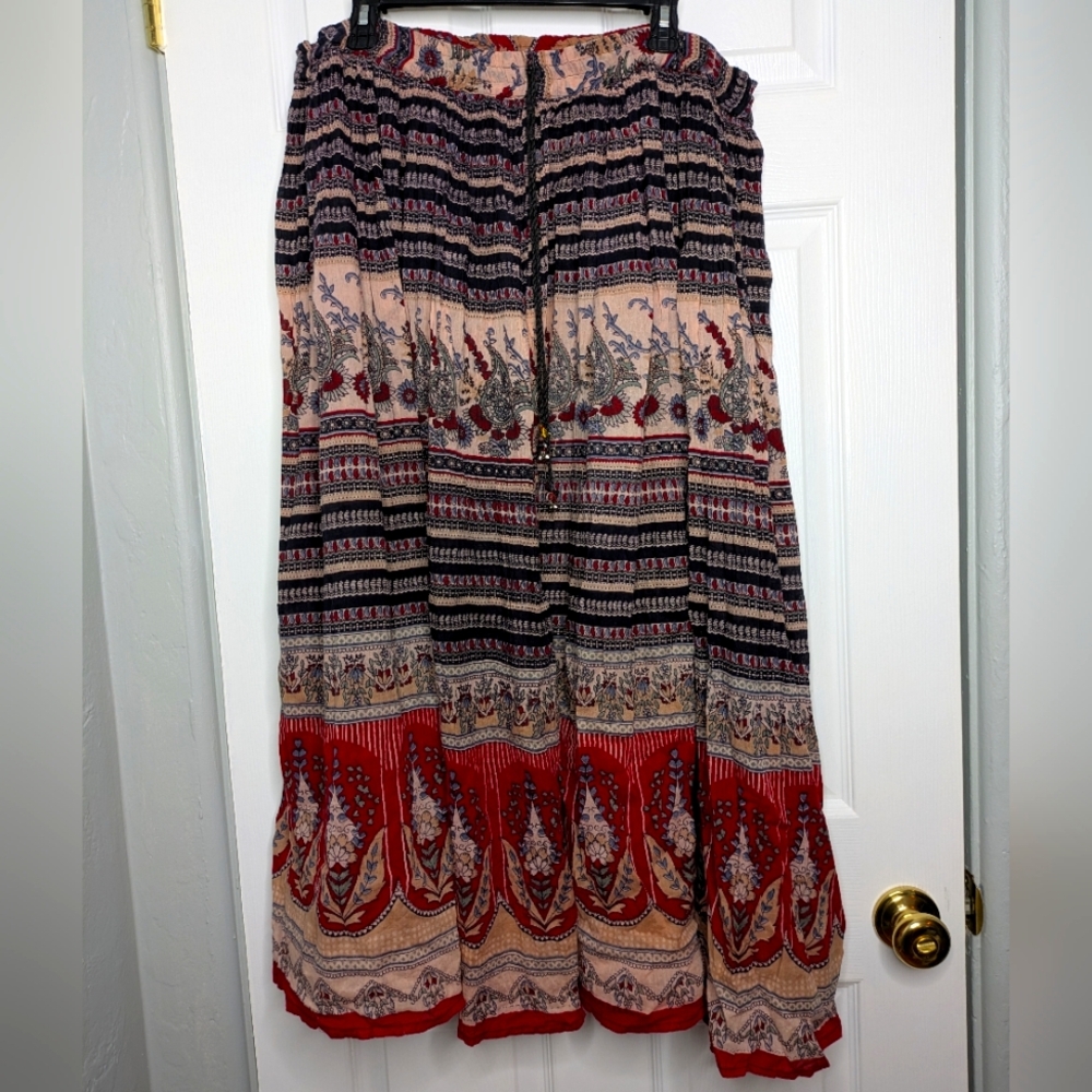 Vintage Bohemian Gypsy Hippie Red  Black Maxi Skirt Natural Fibers 100% Cotton